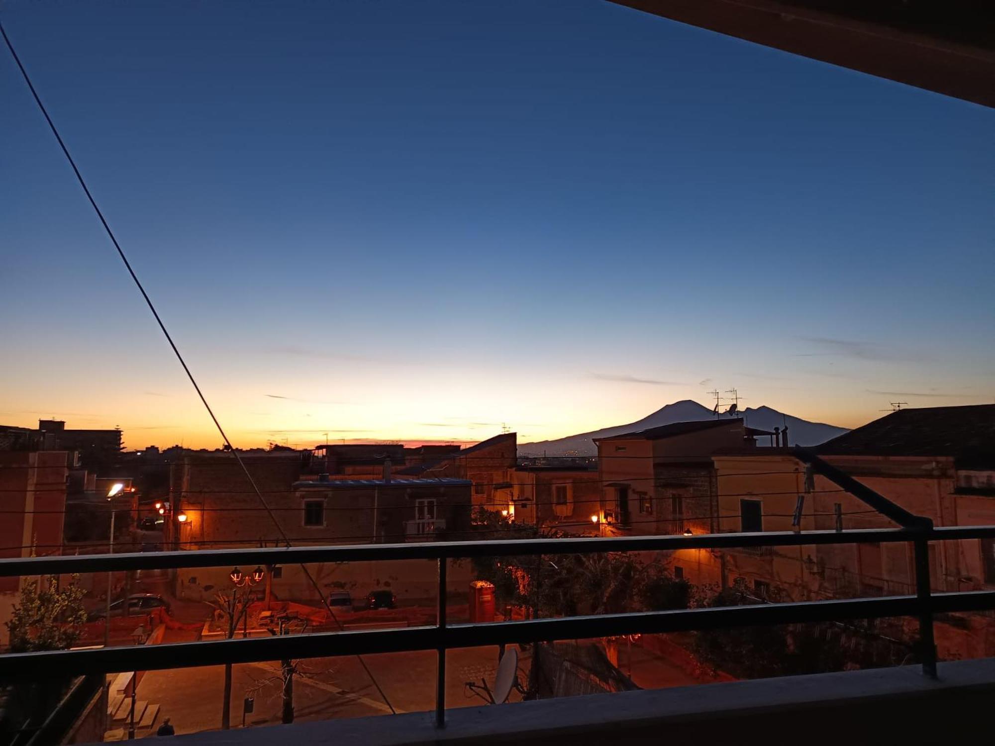 サンテジーディオ・デル・モンテ・アルビーノ Palazzo Di Donna Panoramic Terraces And Private Parking Strategic To Amalfi Coast, Pompei, Napoliヴィラ エクステリア 写真