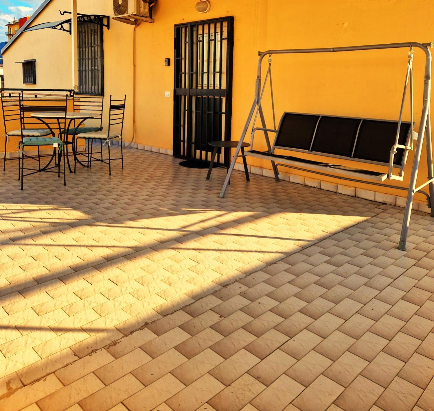 サンテジーディオ・デル・モンテ・アルビーノ Palazzo Di Donna Panoramic Terraces And Private Parking Strategic To Amalfi Coast, Pompei, Napoliヴィラ エクステリア 写真